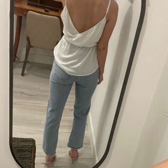 Babaton Tank Blouse - Picture 3 of 9